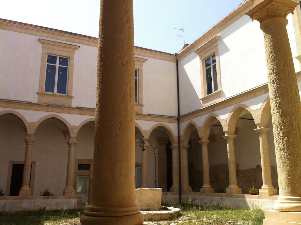 Filinona Apartman Modica Kültér fotó